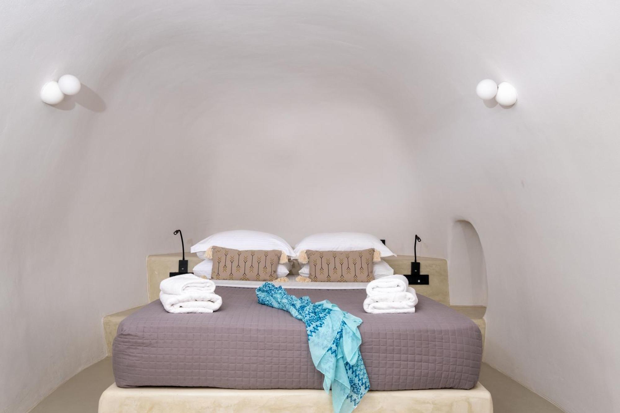 Santoroia Luxury Suites By Caldera Houses Ngoại thất bức ảnh